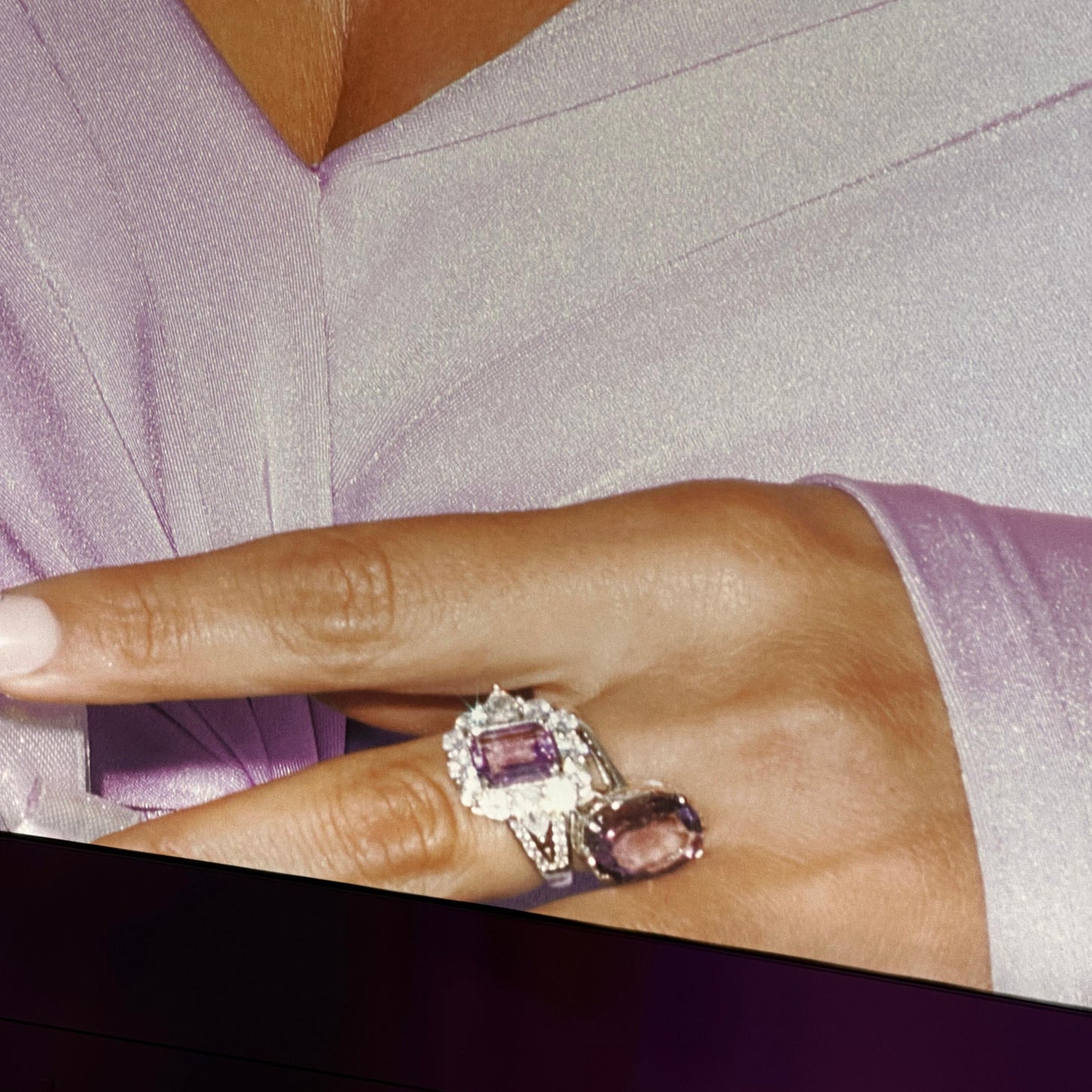 Custom amethyst and diamond ring in 18k white gold, handcrafted in Dubai UAE by Lamae Jewelry